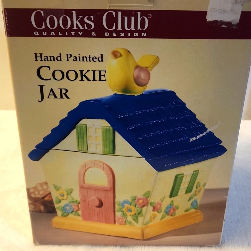Cooks Club Hand Painted Birdhouse Cookie Jar